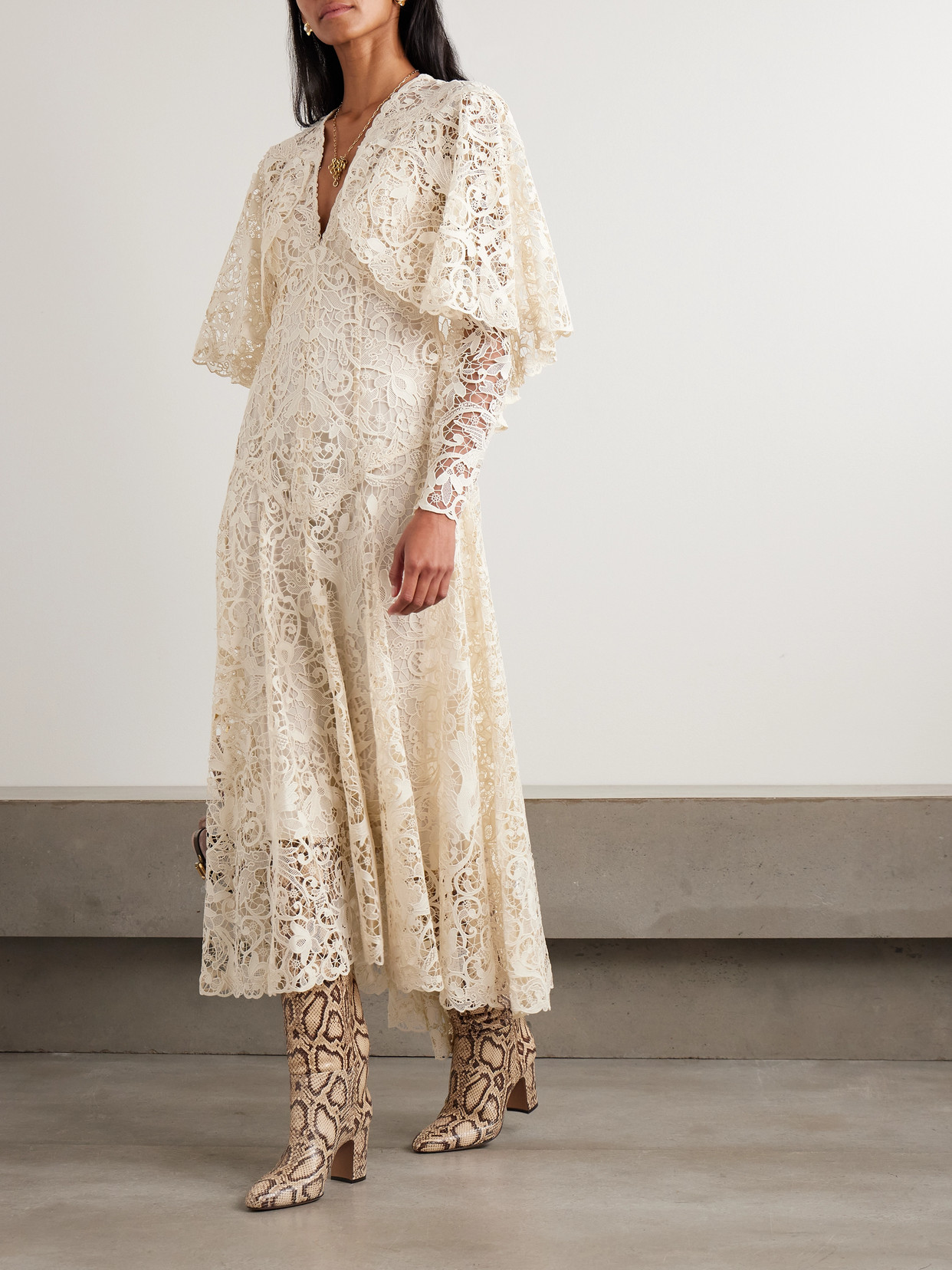 Hypnotic Memento Bird Cape-effect Guipure Lace Midi Dress - Cream