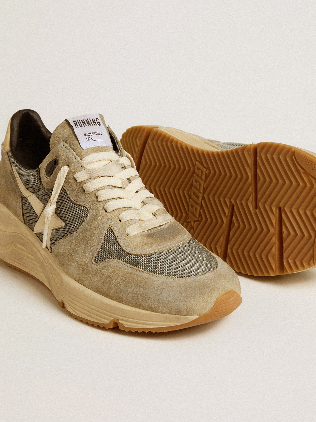 Golden Goose - Running Sole In Gray Suede With White Star And White Heel Tab, Man
