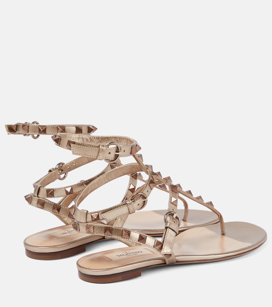 VLogo leather thong sandals