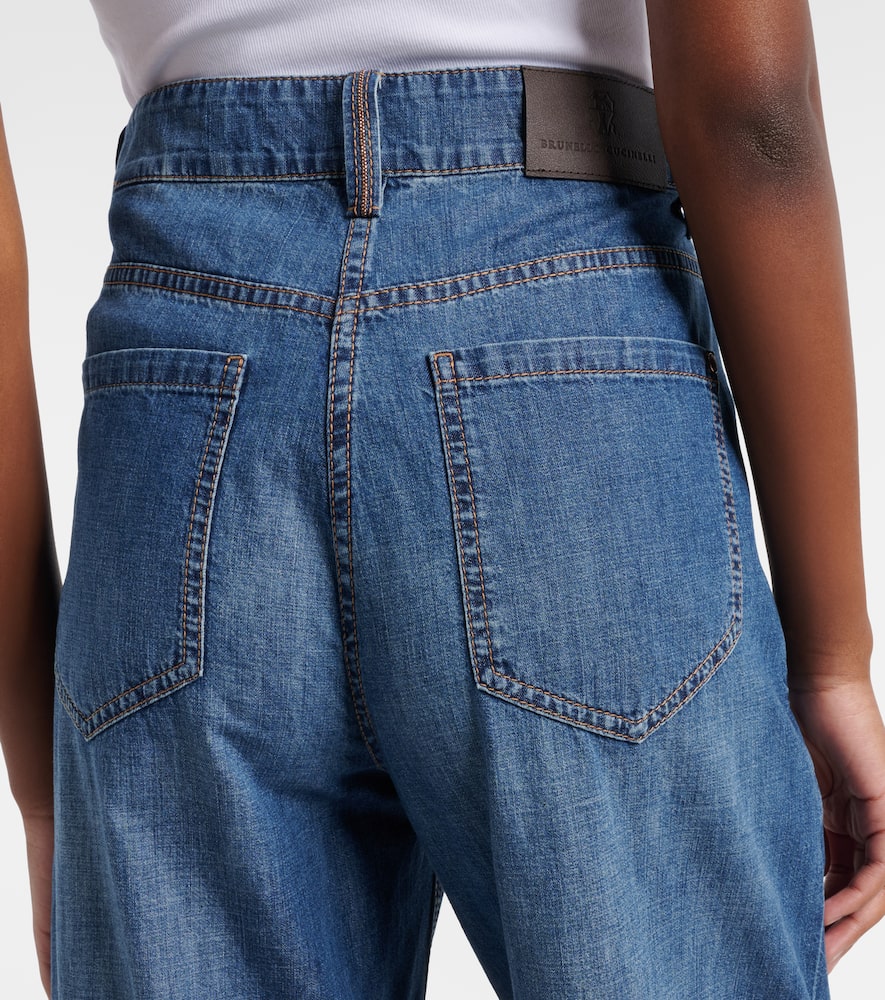Wide-leg jeans