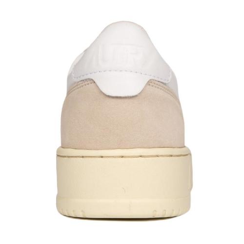 Trainers in leather and suede
