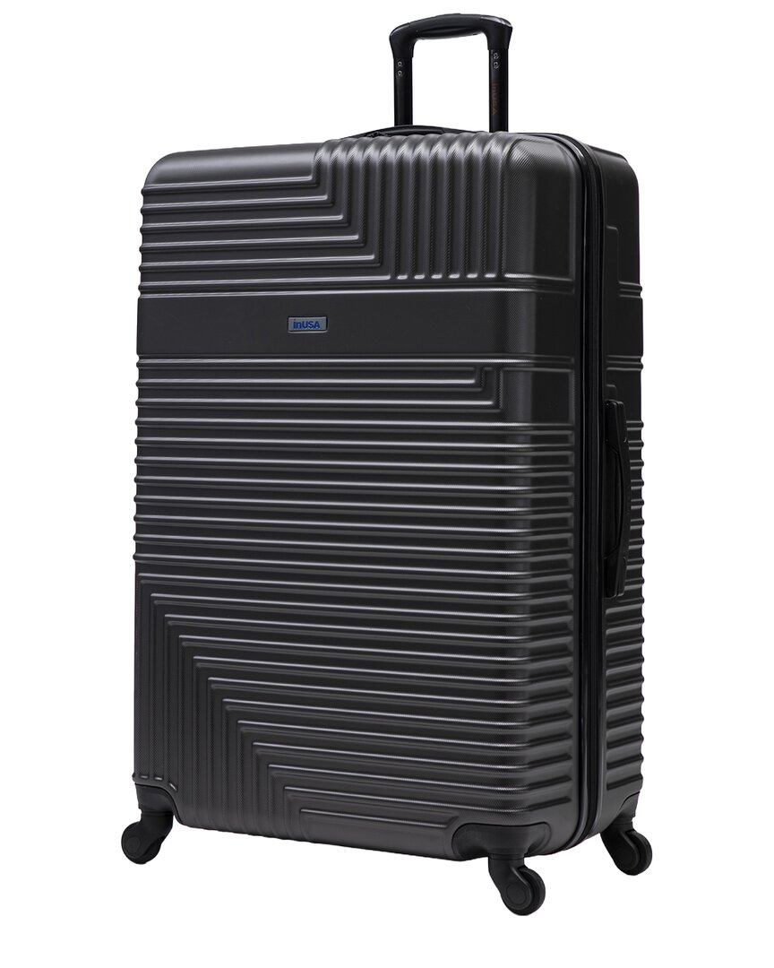 Resilience Lightweight Hardside Spinner Suitcase