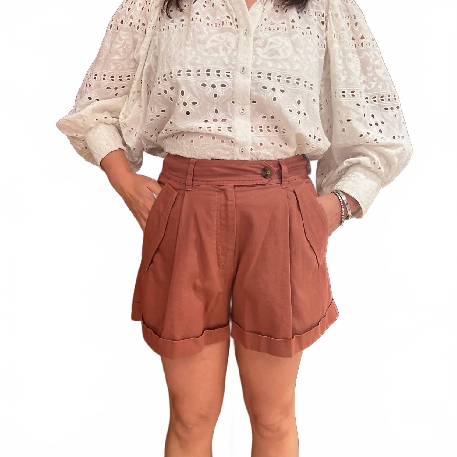 Enoa Pleated Short In Terracotta
