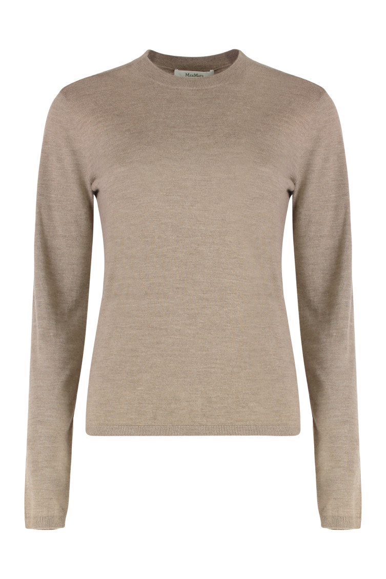 Lightweight Cashmere Knitwear