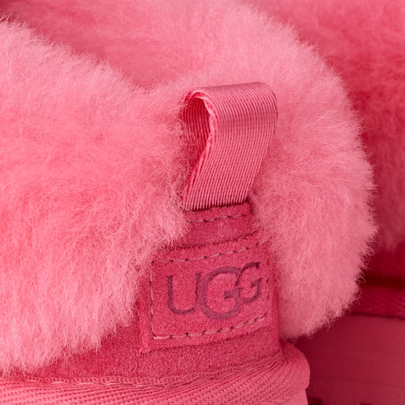 ® Kids' Tazzelle Sheepskin Slippers in Pink Bloom