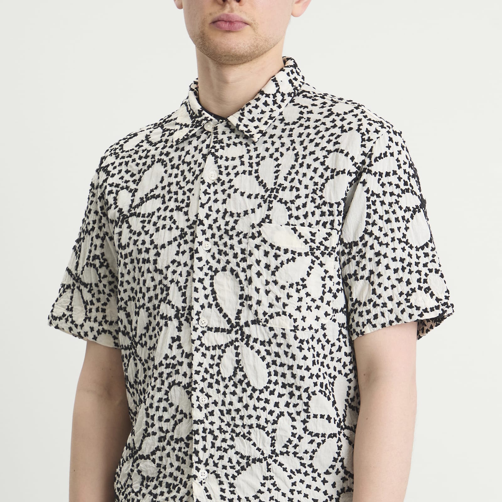 Men's Kantha Flower Road Shirt in Ecru/Black