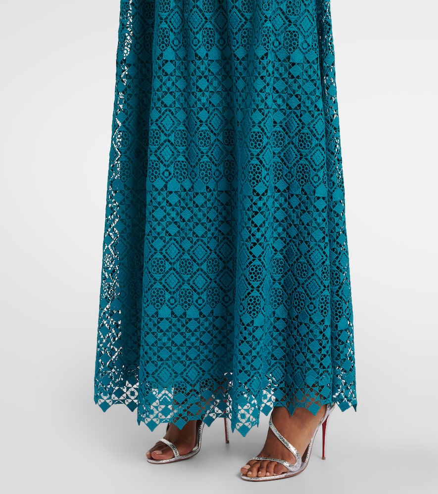 Macramé gown