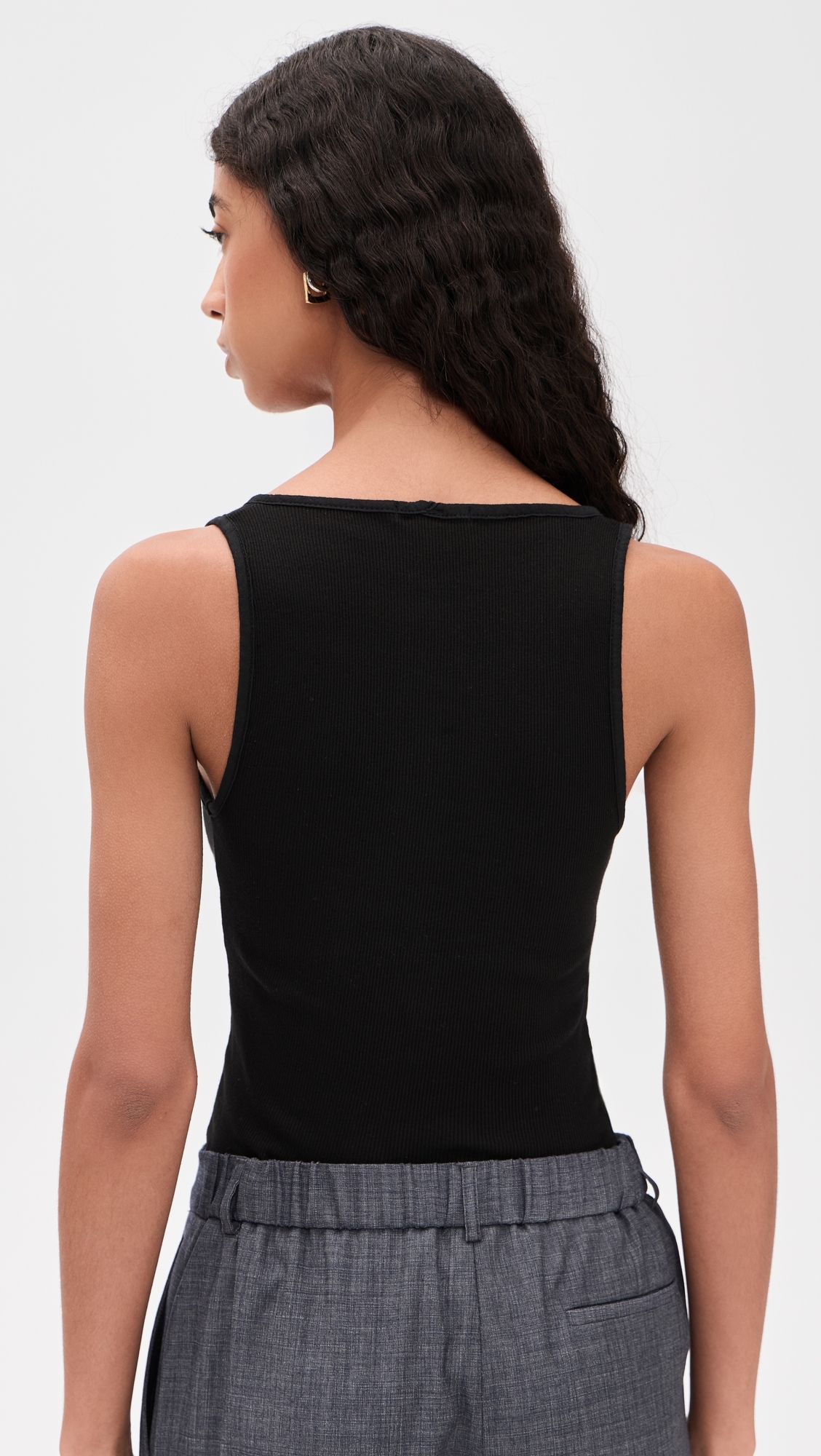 Claire V-Tank Black