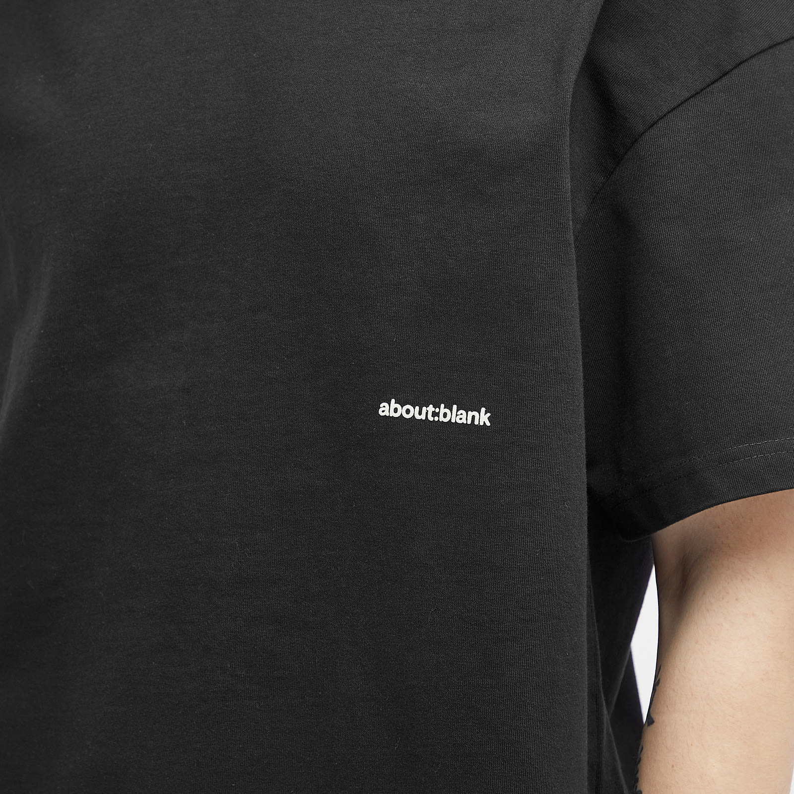 Men's Box Logo T-Shirt in Black/Ecru