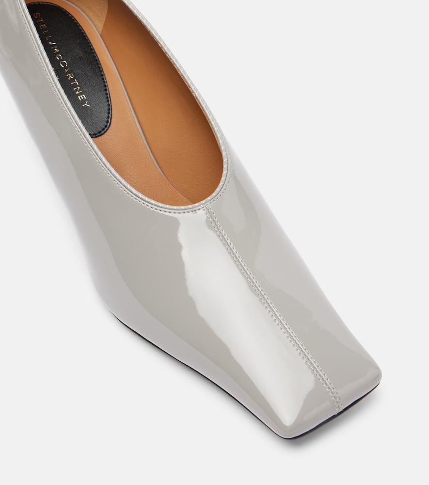 Coated pumps