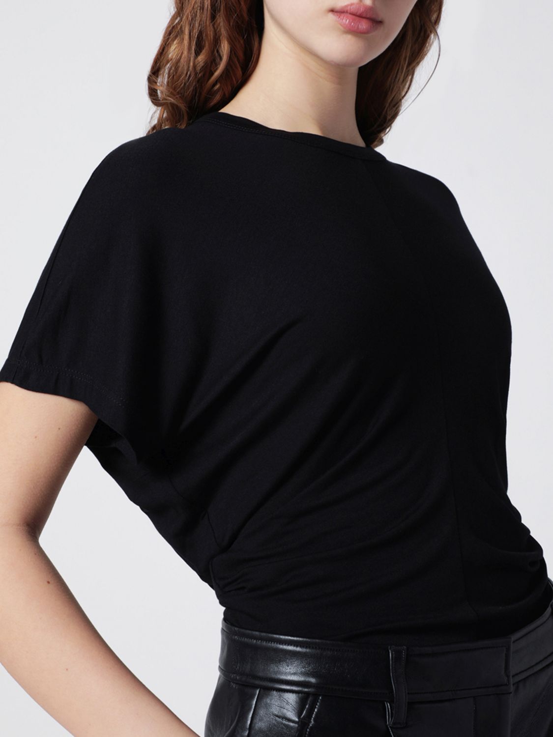 T-Shirt Woman color Black