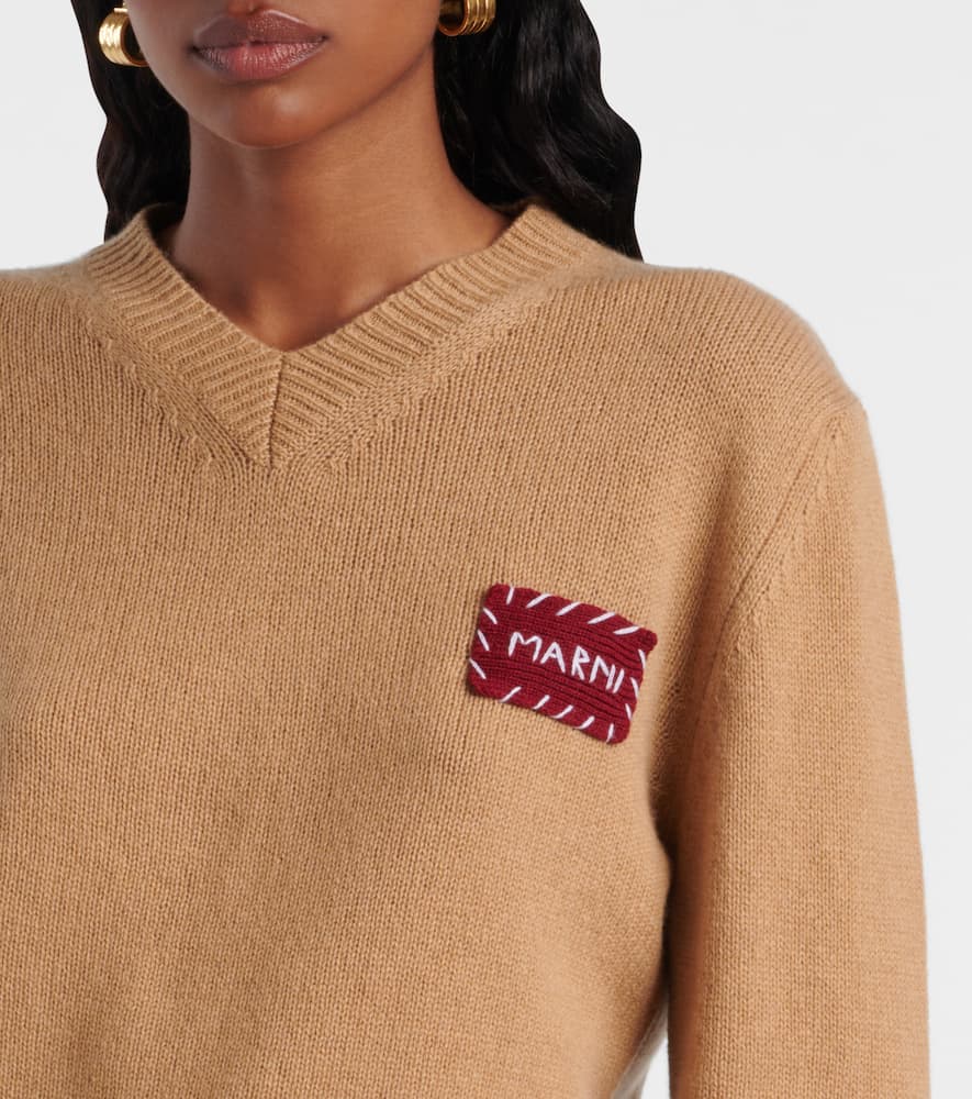 Patch-appliqué cashmere sweater