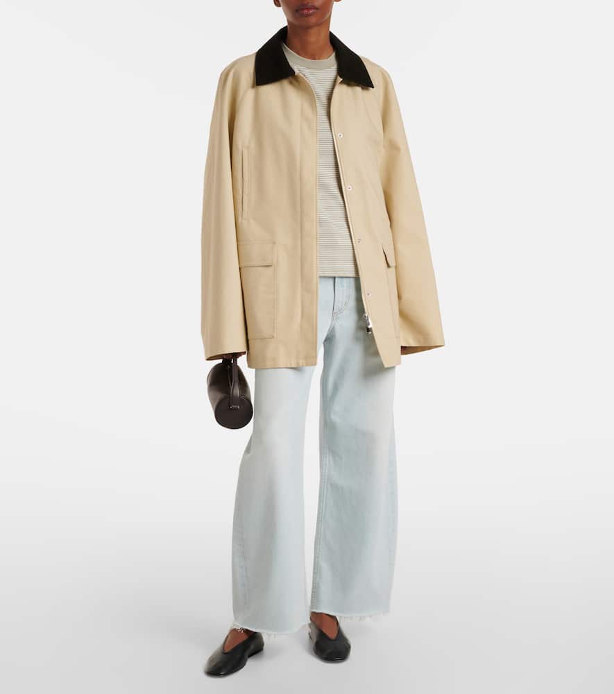 Mid-rise barrel-leg jeans
