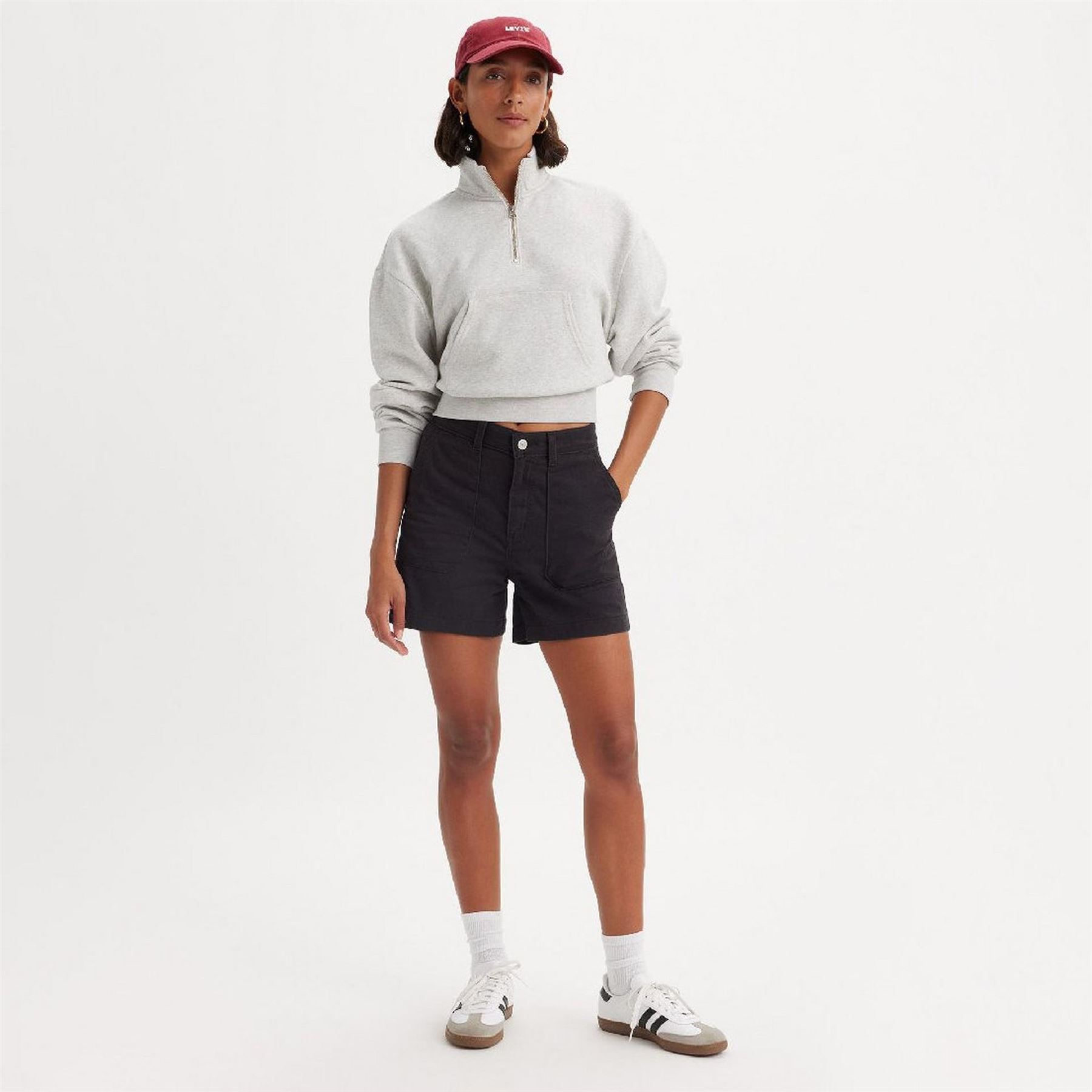 Levi's Womens Levis Utility Shorts in Caviar - Black - 26W