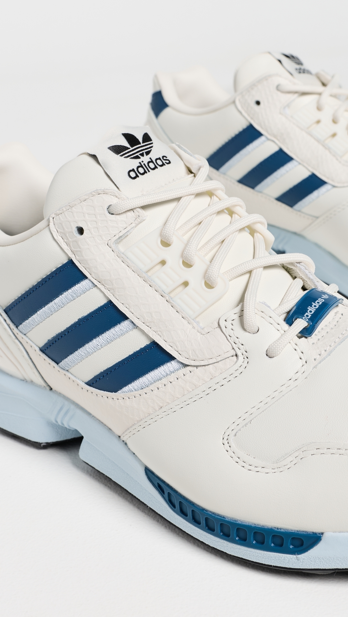 ZX 800 Spikeless Golf Shoes Off White/Dusky Petrol/Sky