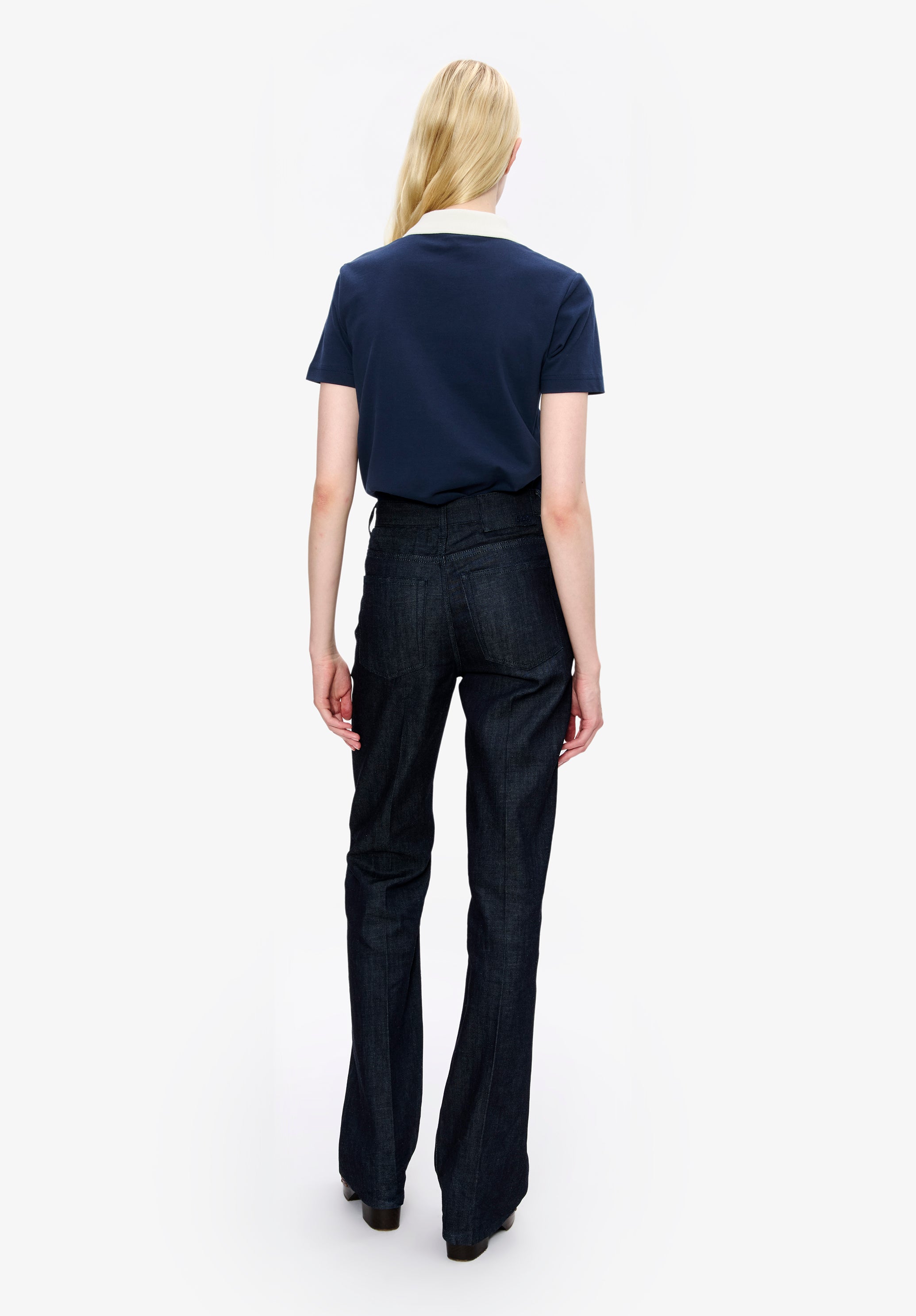 A. P.C. Women's Domino jeans Size: 24 in Dark indigo