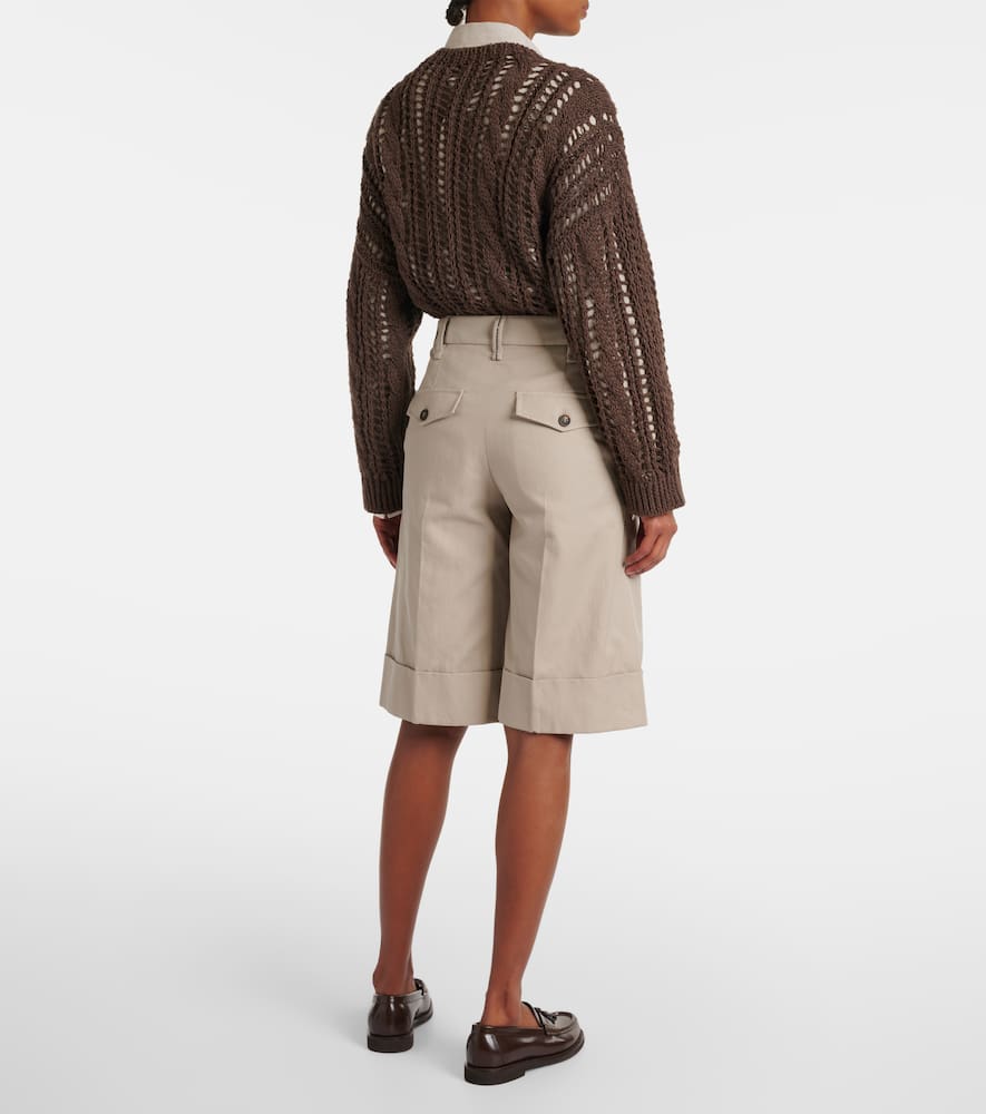 Cotton and linen Bermuda shorts