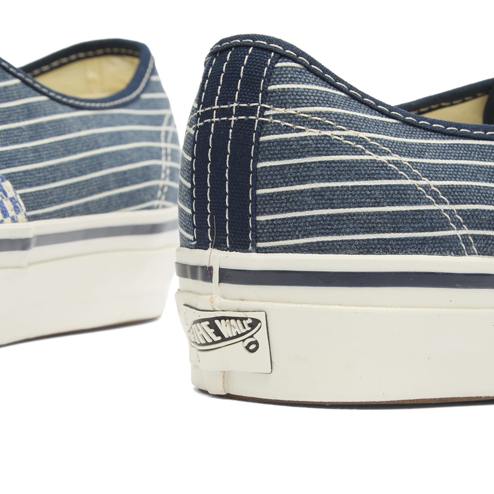 LX Authentic 44 Sneaker Optical Checkerboard Stripe