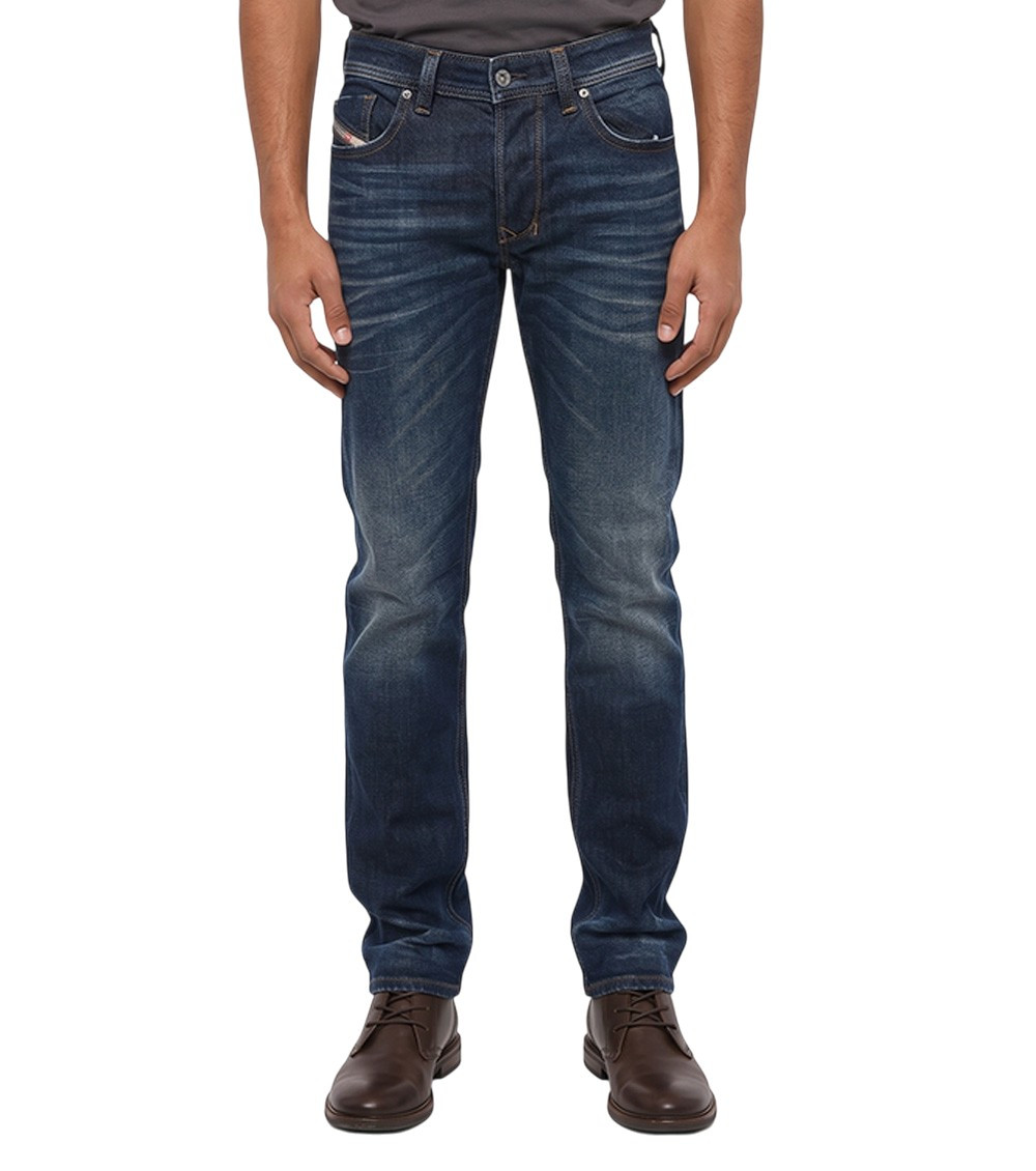 Straight Jeans