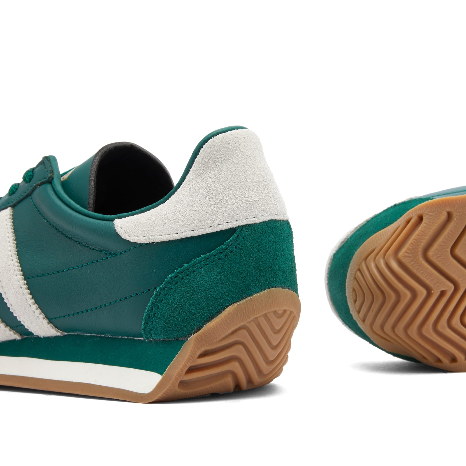 COUNTRY OG Sneakers in Collegiate Green/Chalk White/Gum4