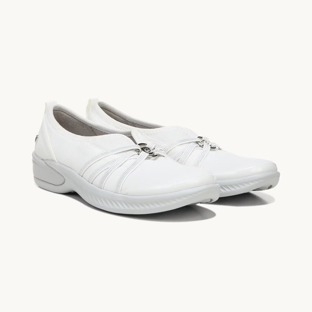 Niche Sneakers WomensBright White Slip On Shoes ZOGG1478