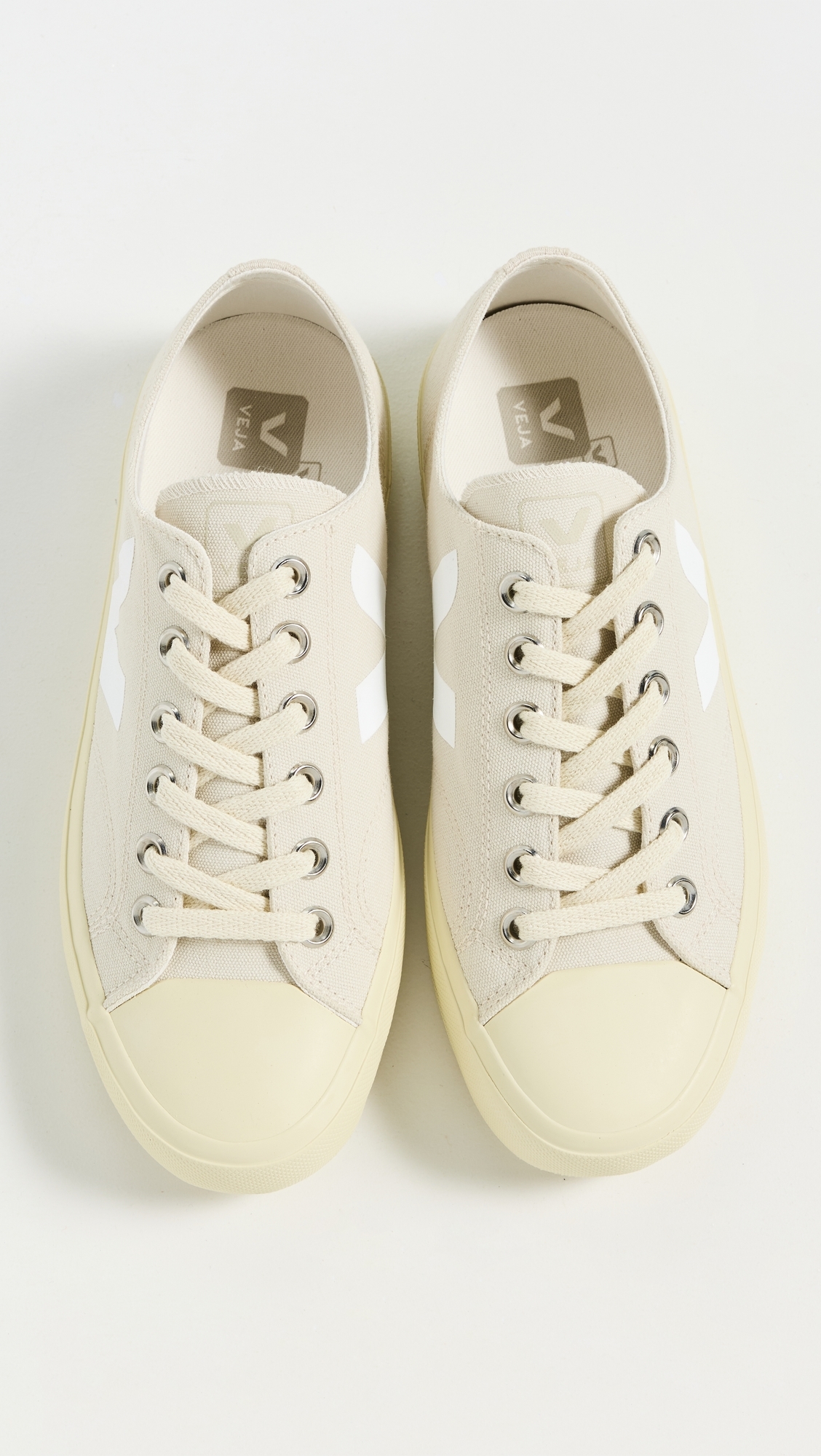 Veja Watta II Low Sneakers Pierre White
