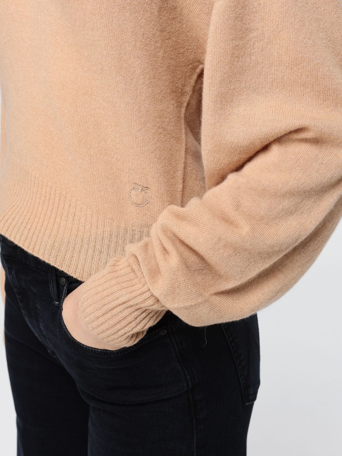 Sweater Woman color Beige