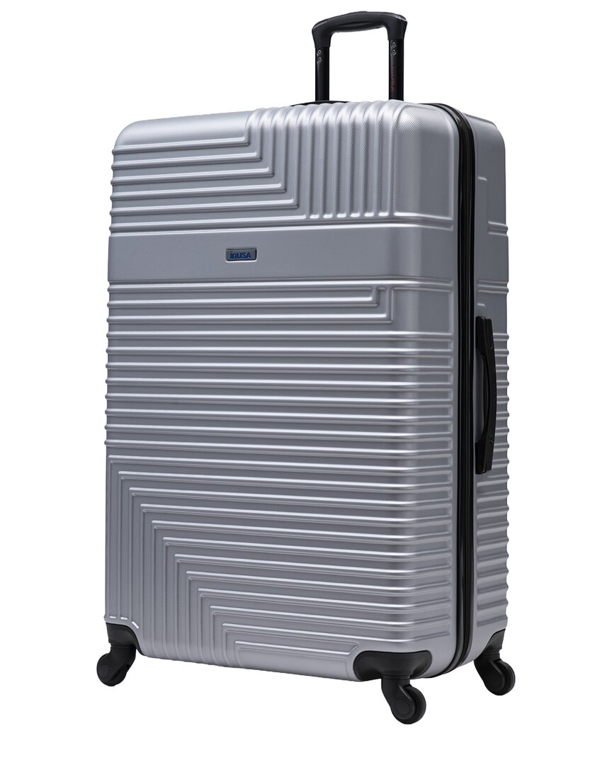 Resilience Lightweight Hardside Spinner Suitcase