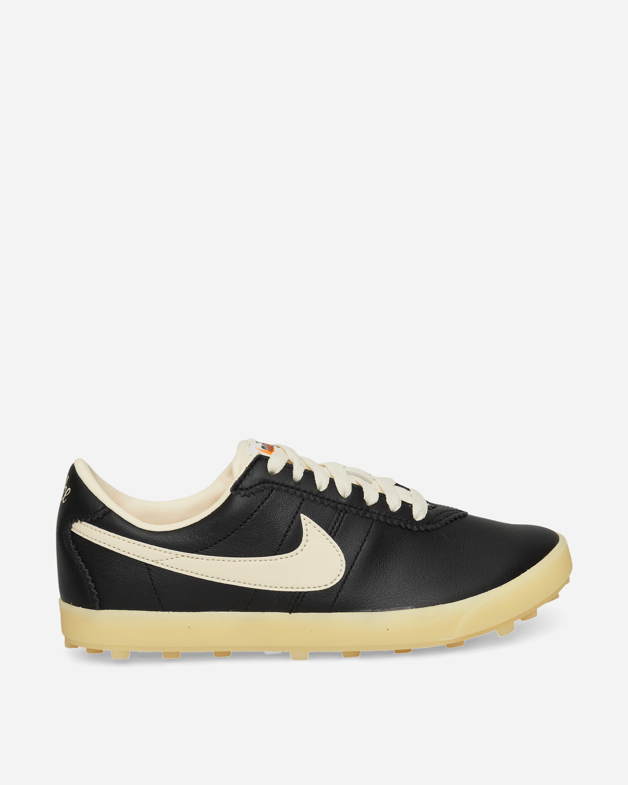 Women s Astrograbber Sneakers Black / Muslin / Sai