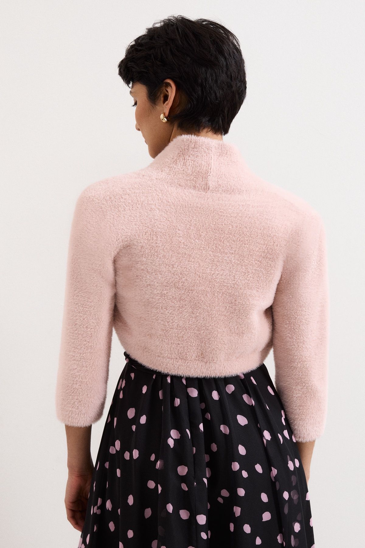 Phase Eight Women's Fay Fluffy Cropped Bolero in Dusty Pink