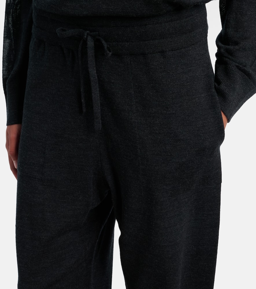 Knitted virgin wool straight-leg pants