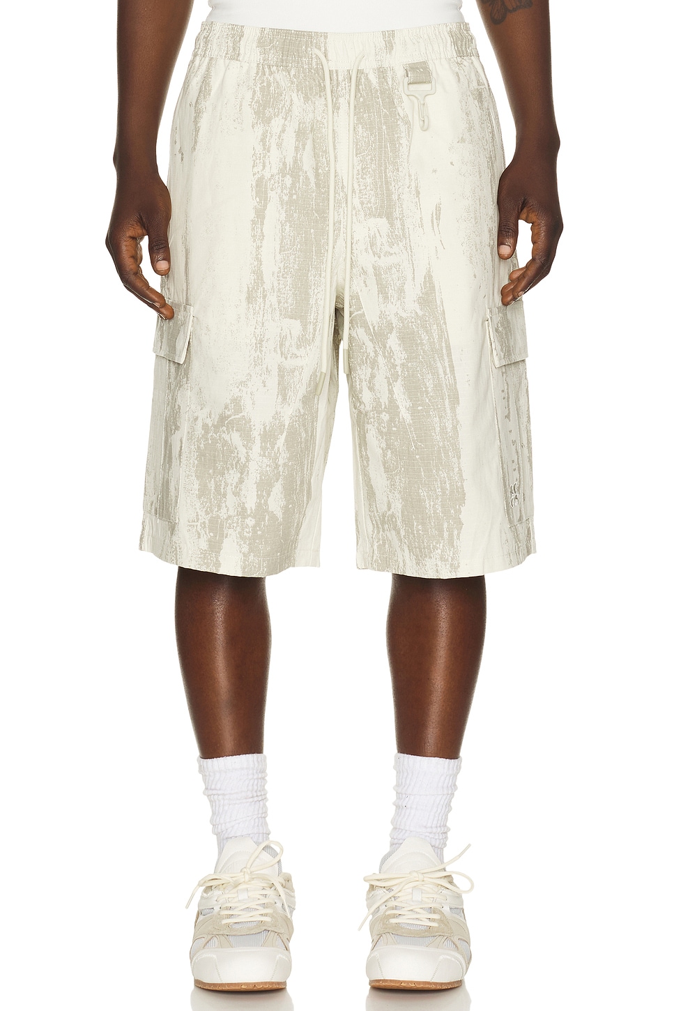 RC Outdoor Supply SHORTS SIERRA in Sand Tree Bark - Grey. L also in M, S, XL/1X