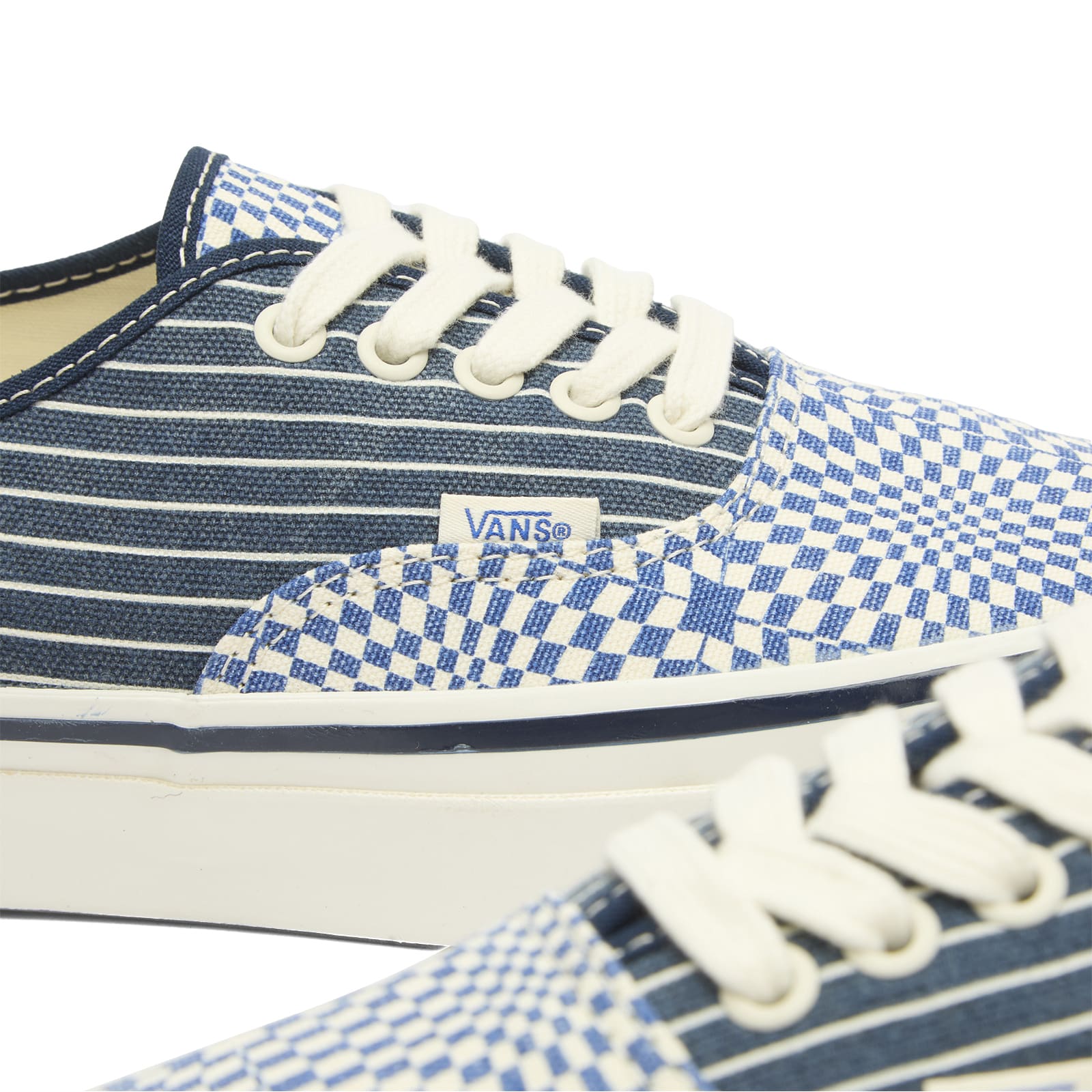 LX Authentic 44 Sneaker Optical Checkerboard Stripe