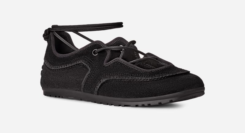 ® Women's Quill Ballet Sneaker Sheepskin Shoes in Black