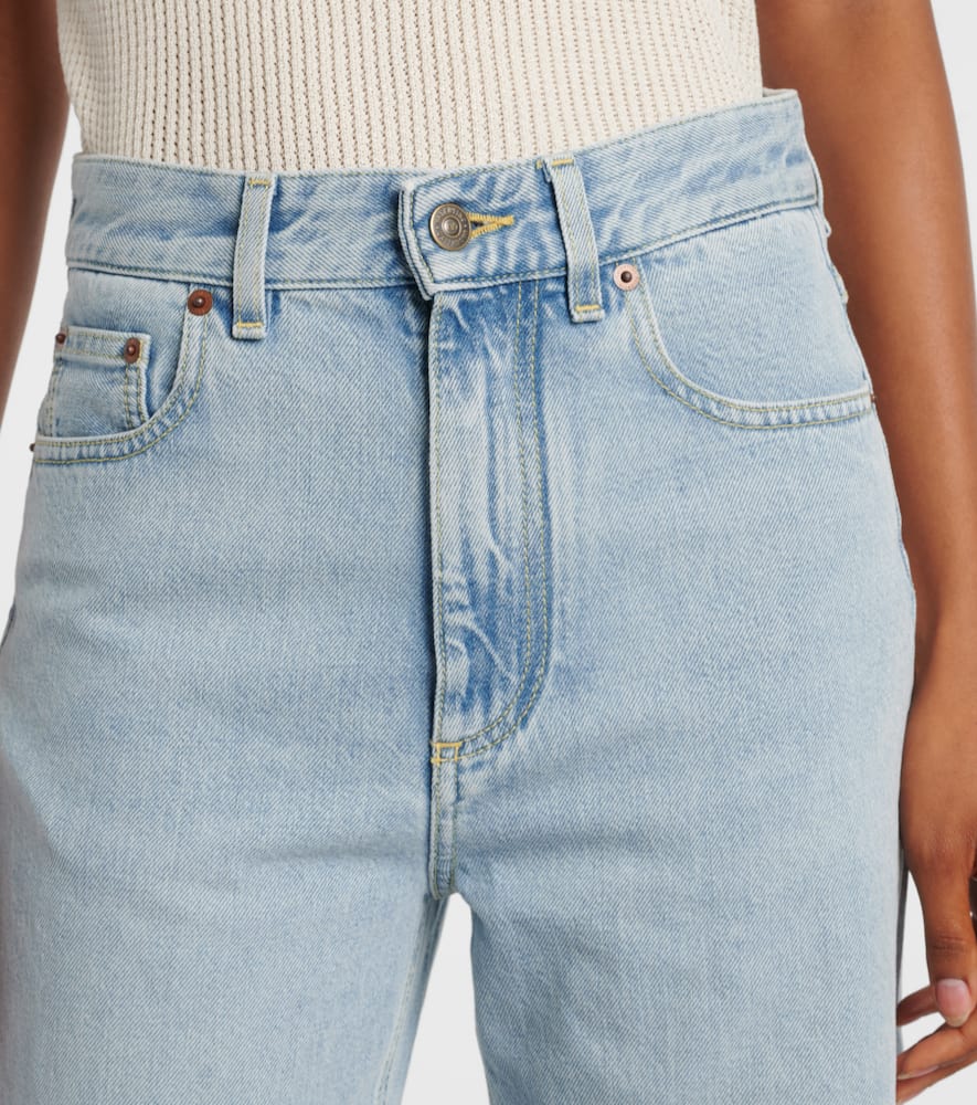 Mid-rise straight jeans