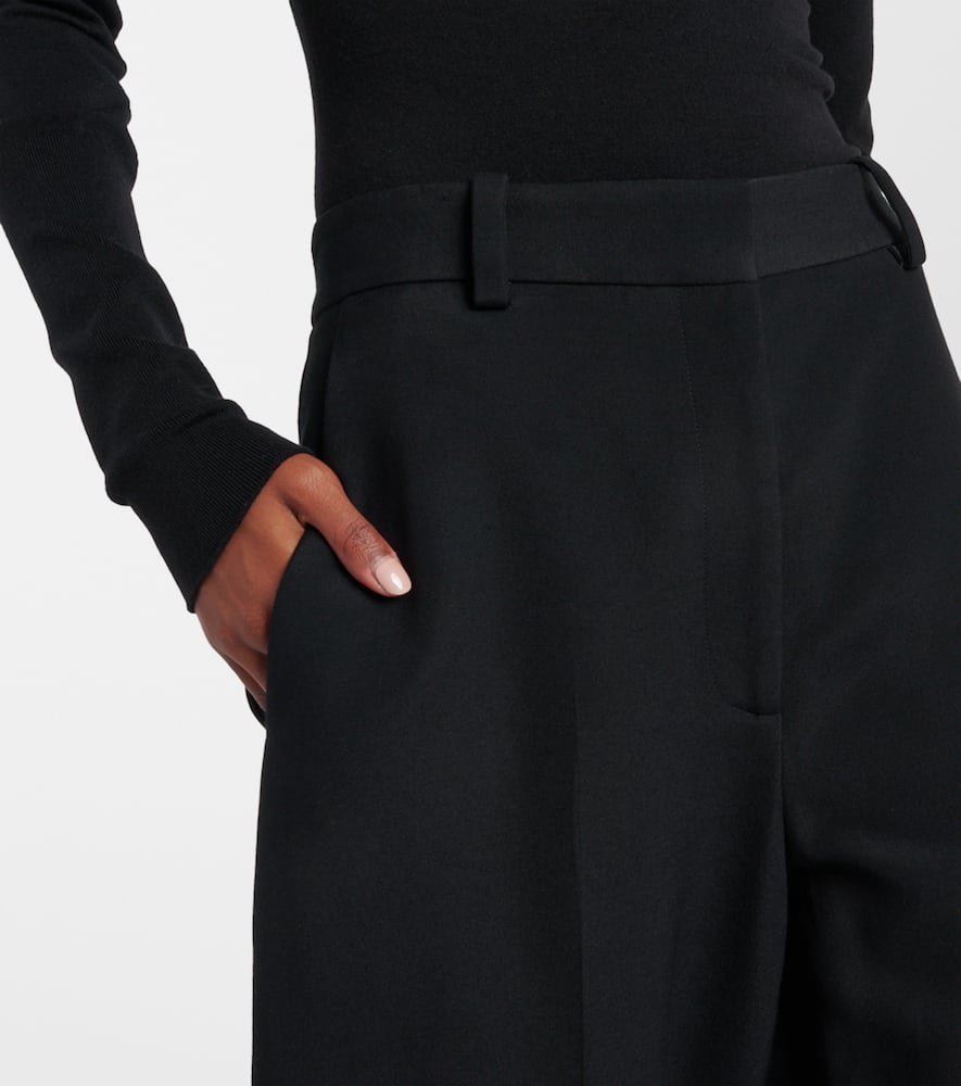Caiton straight pants