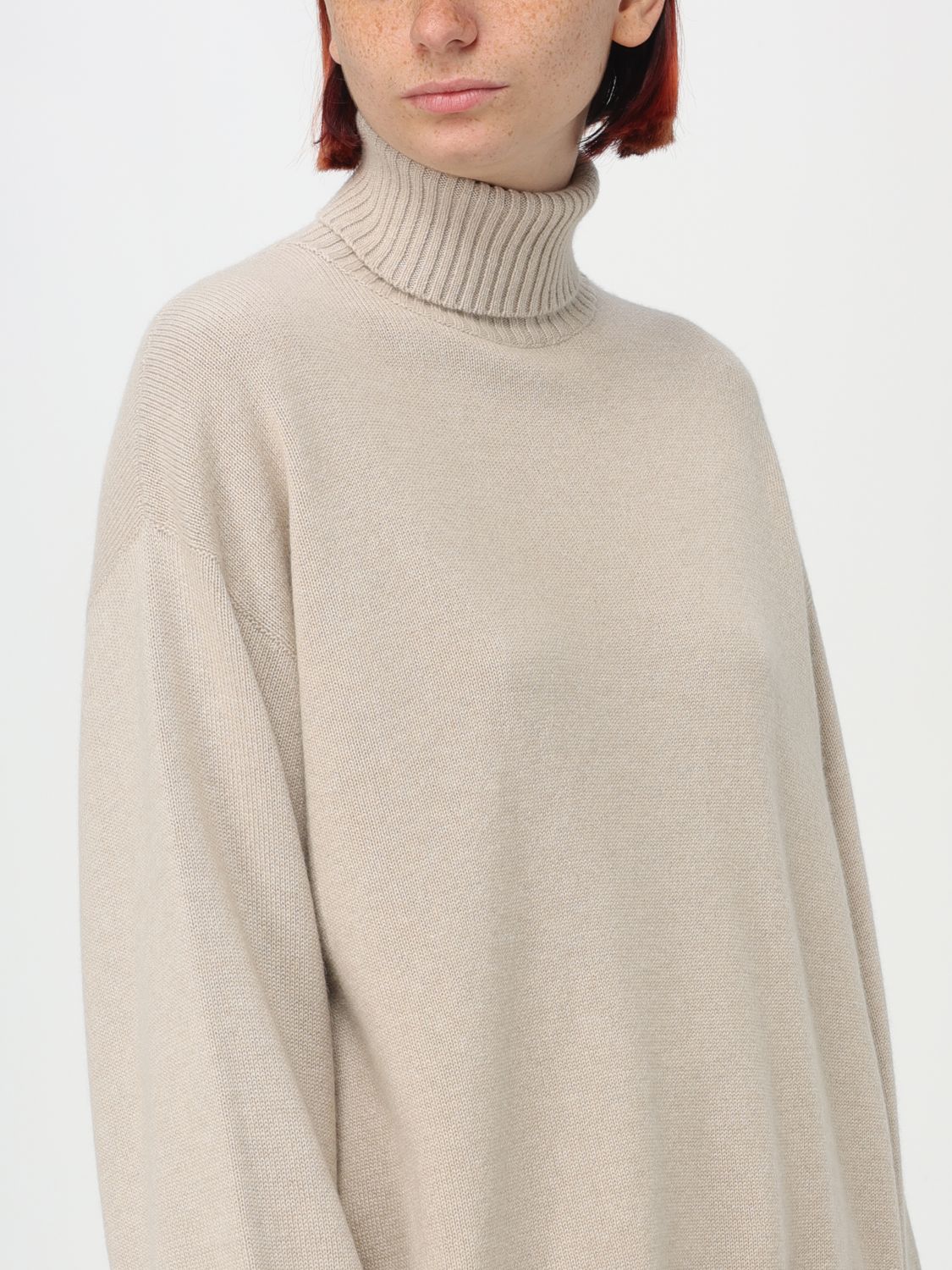 Cashmere sweater
