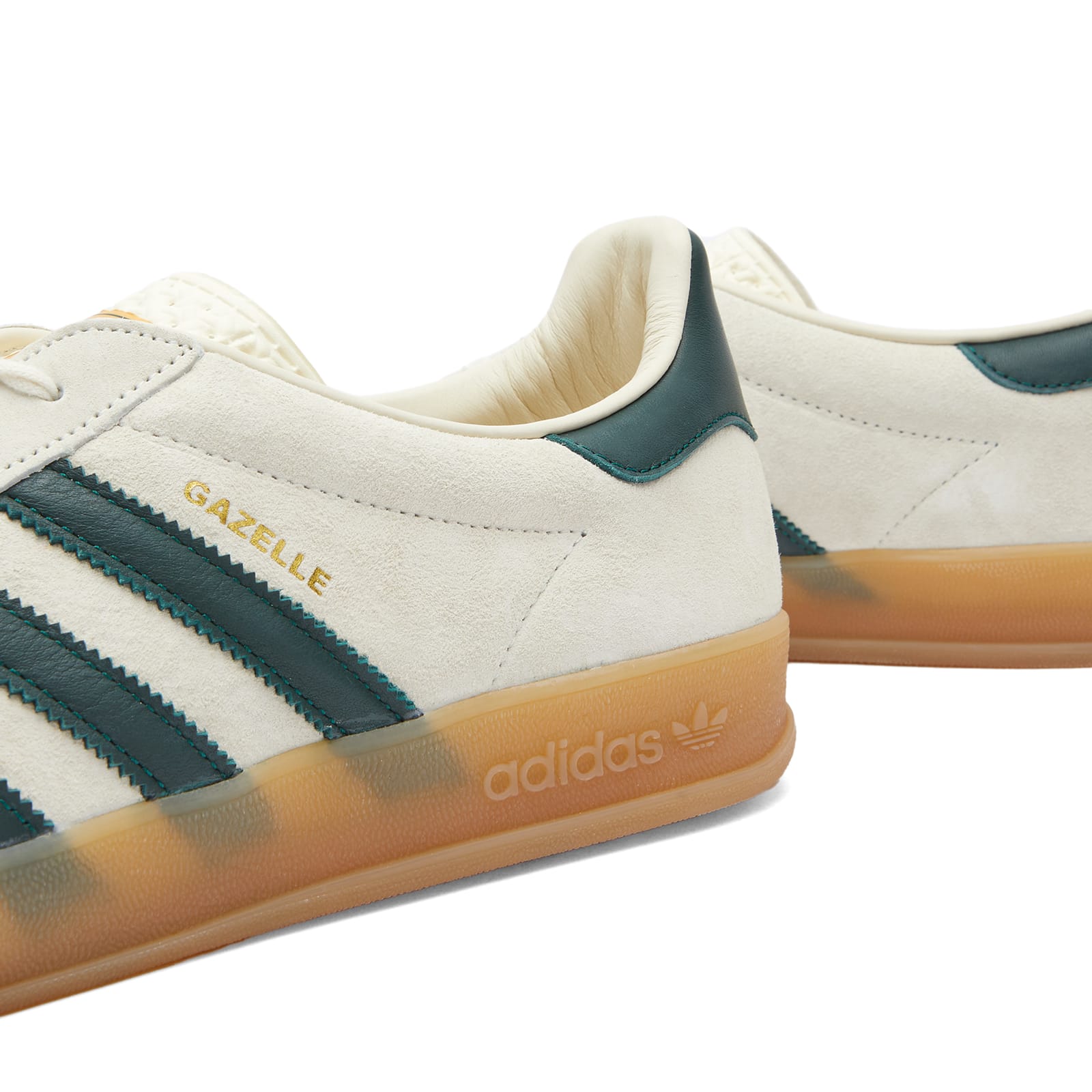 GAZELLE INDOOR Sneakers in Cream White/Collegiate Green/Gum