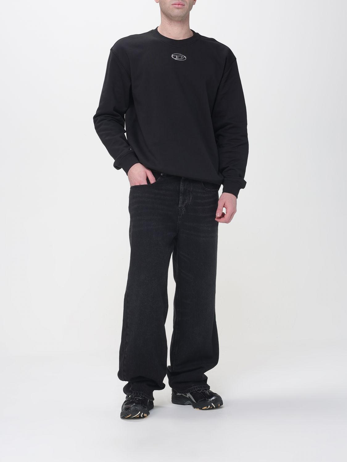 Sweatshirt Men color Black