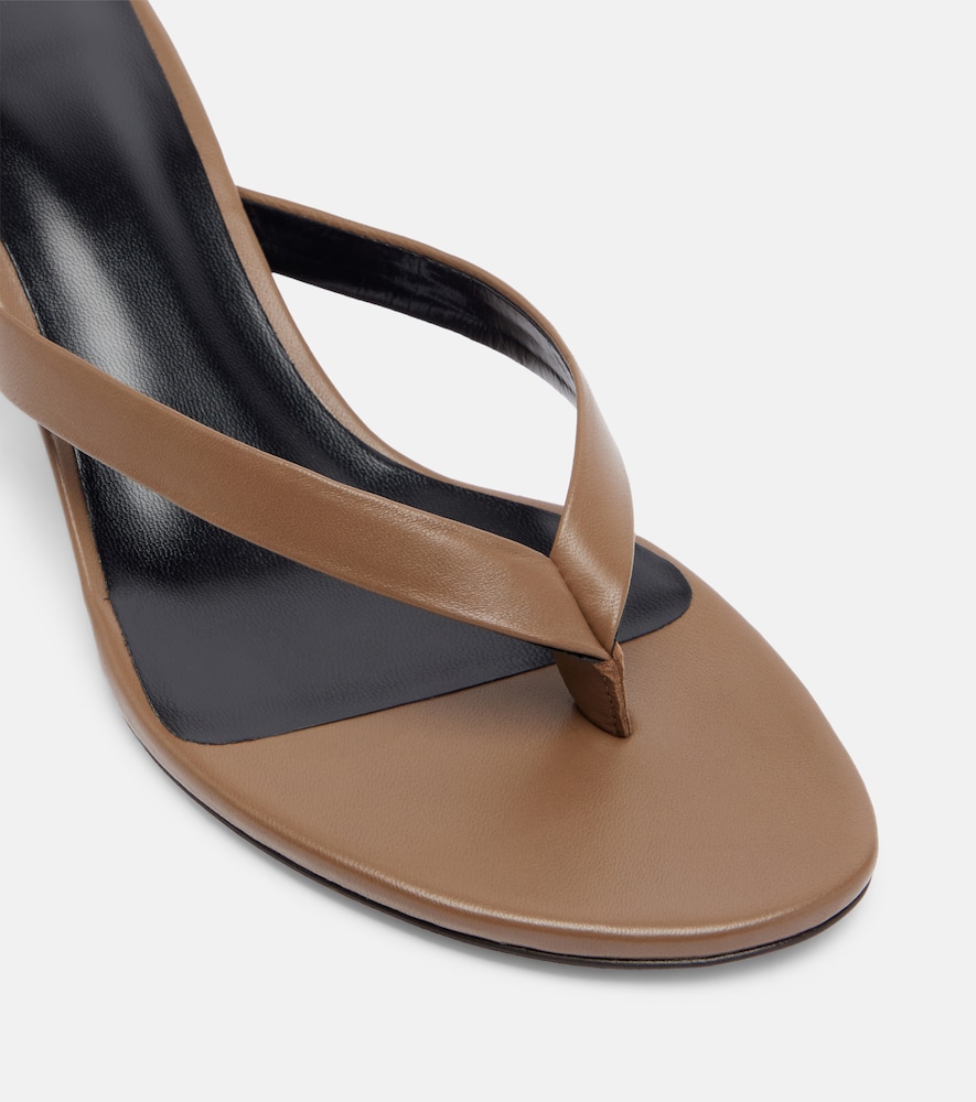 Rooty leather thong sandals