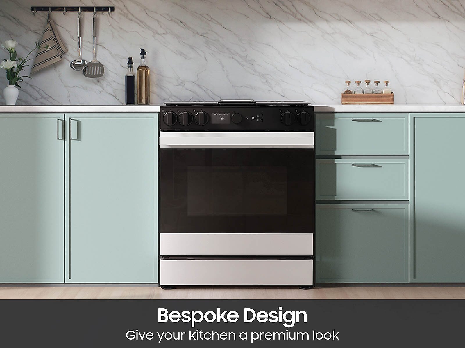Bespoke 6.0 cu. ft. Smart Slide-In Gas Range with Smart Oven Camera & Illuminated Precision Knobs in White Glass(NSG6DB870012AA)