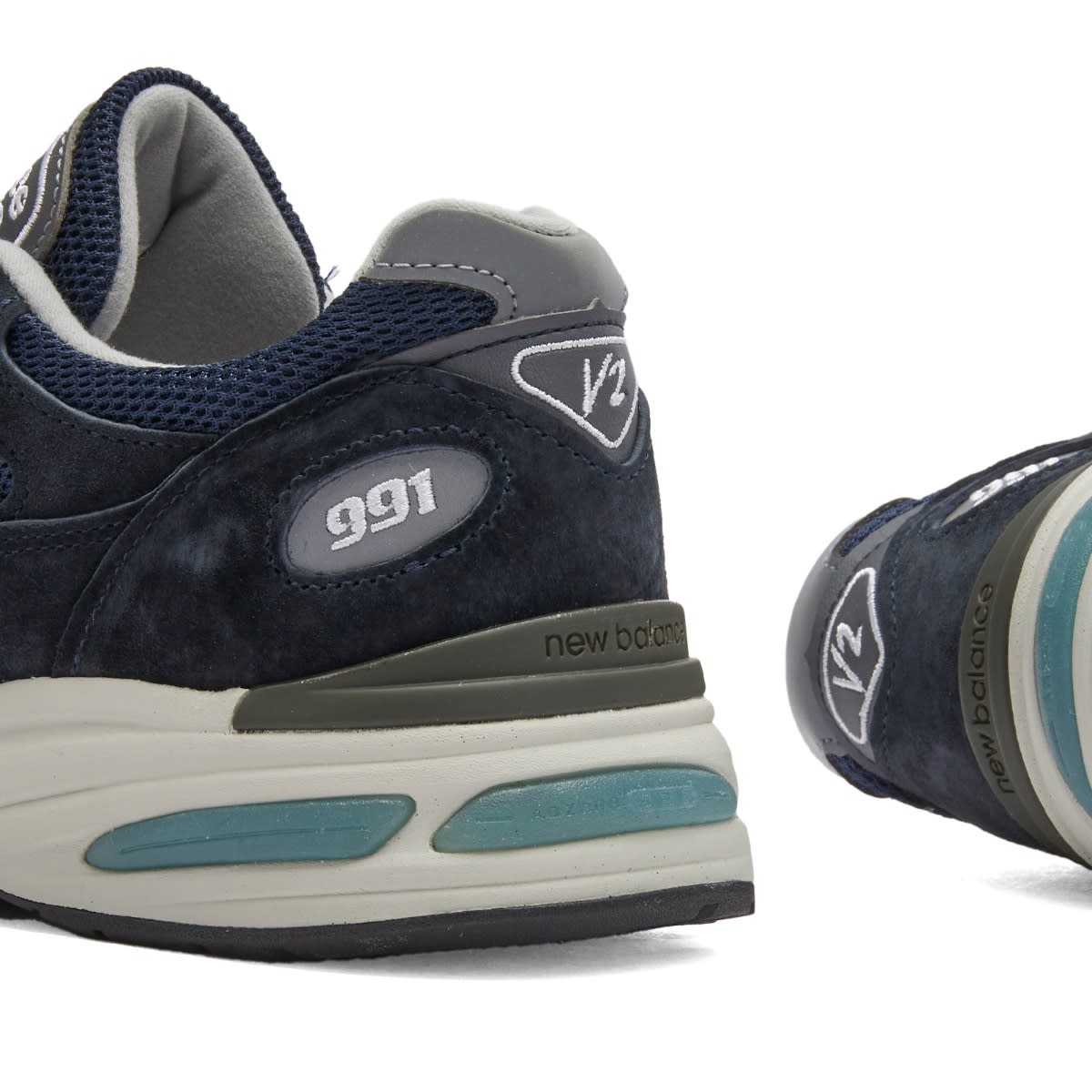 U991NV2 - Made in UK Sneakers in Dark Navy