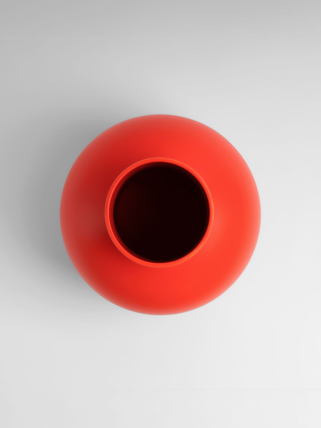 Vases Lifestyle color Red
