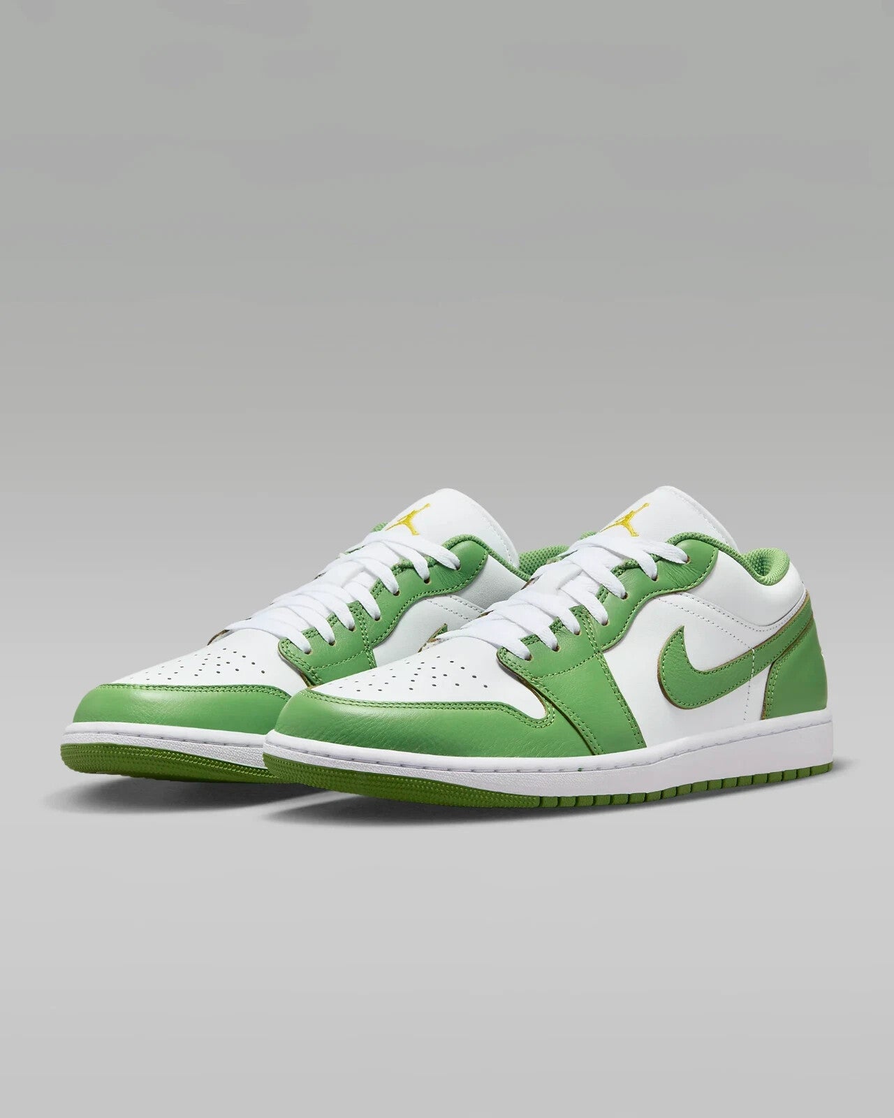 Air Jordan 1 Low SE HF4823-100 Sneaker Men White Green Leather Shoes TF6886 (White,9.5)