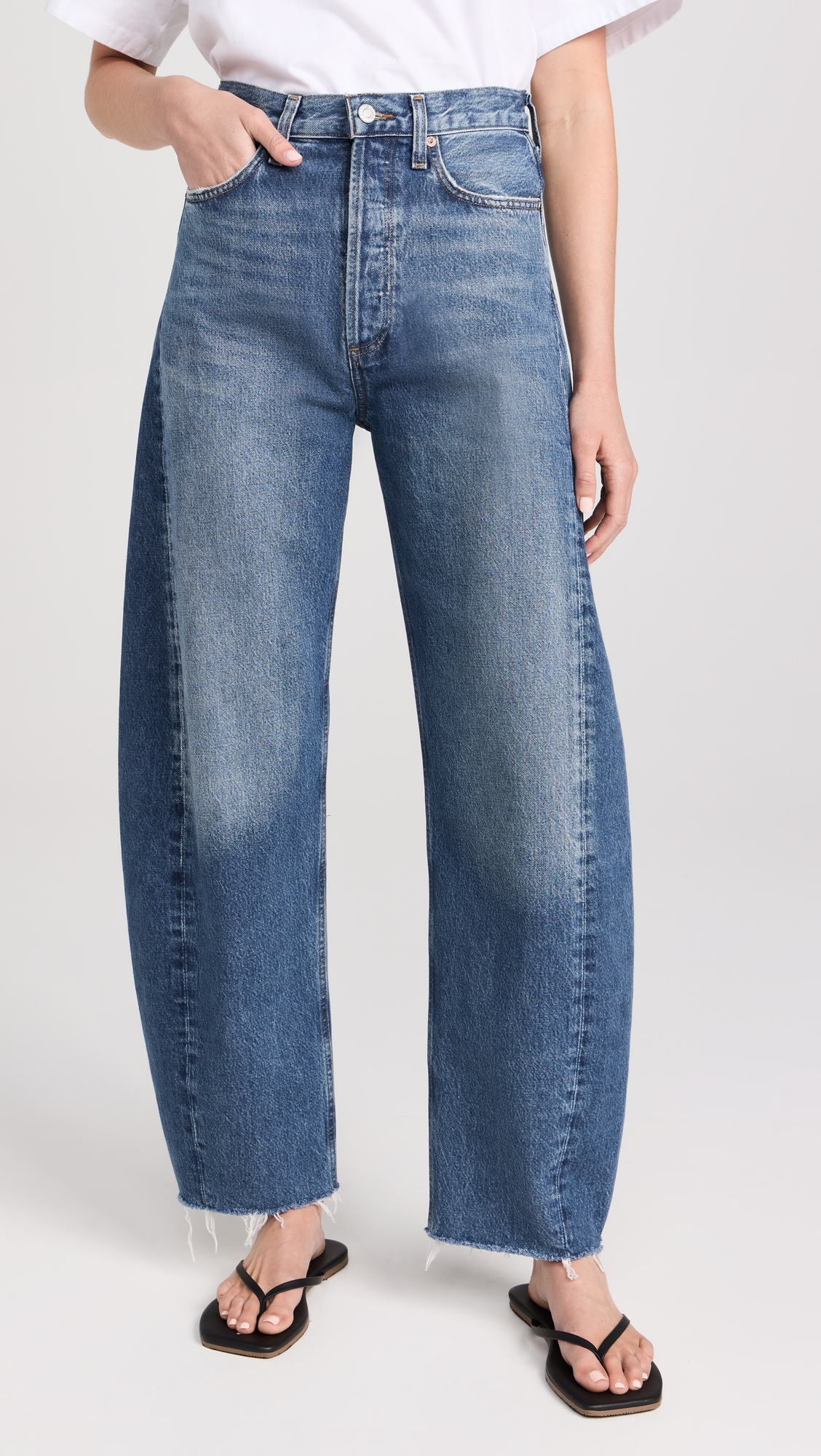 Luna High Rise Curved Taper Jeans Split