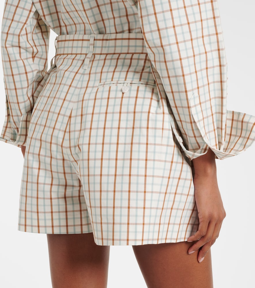 Checked pleated cotton shorts
