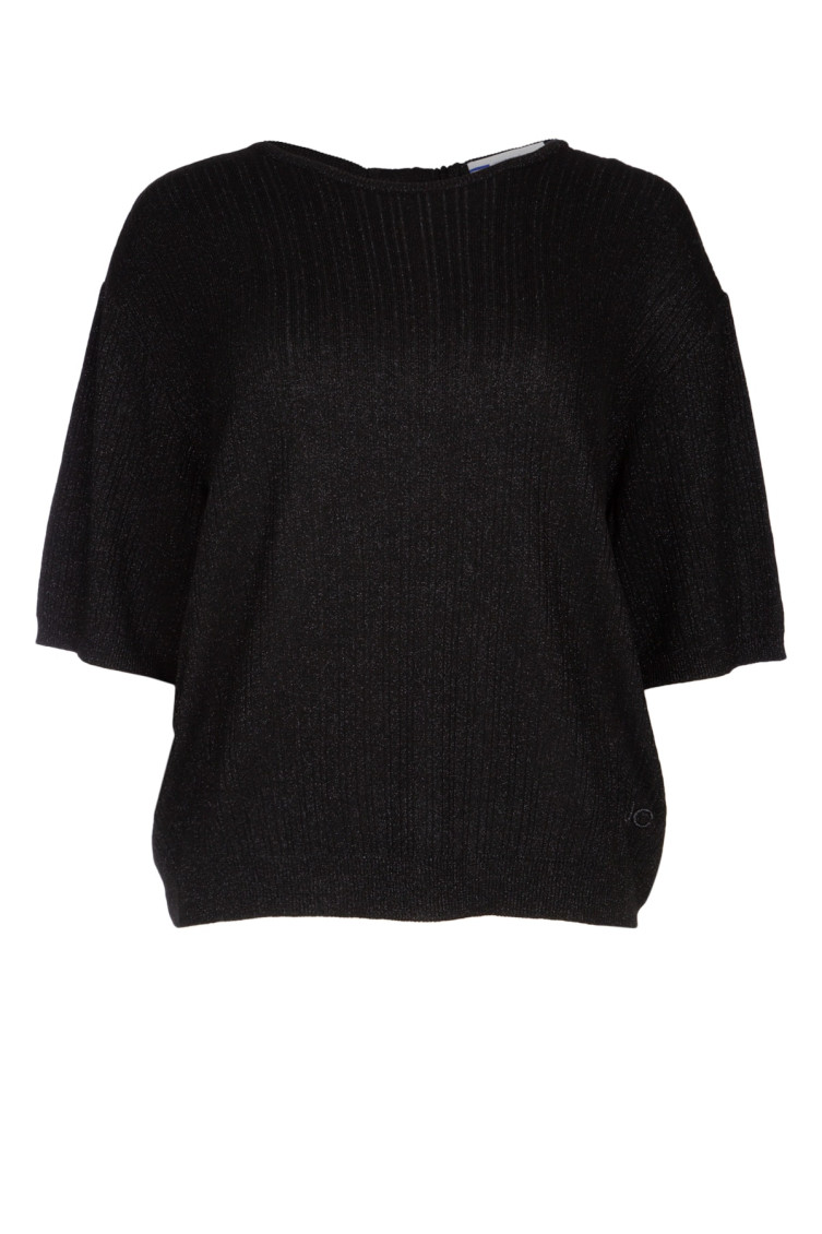 Black Crewneck Top