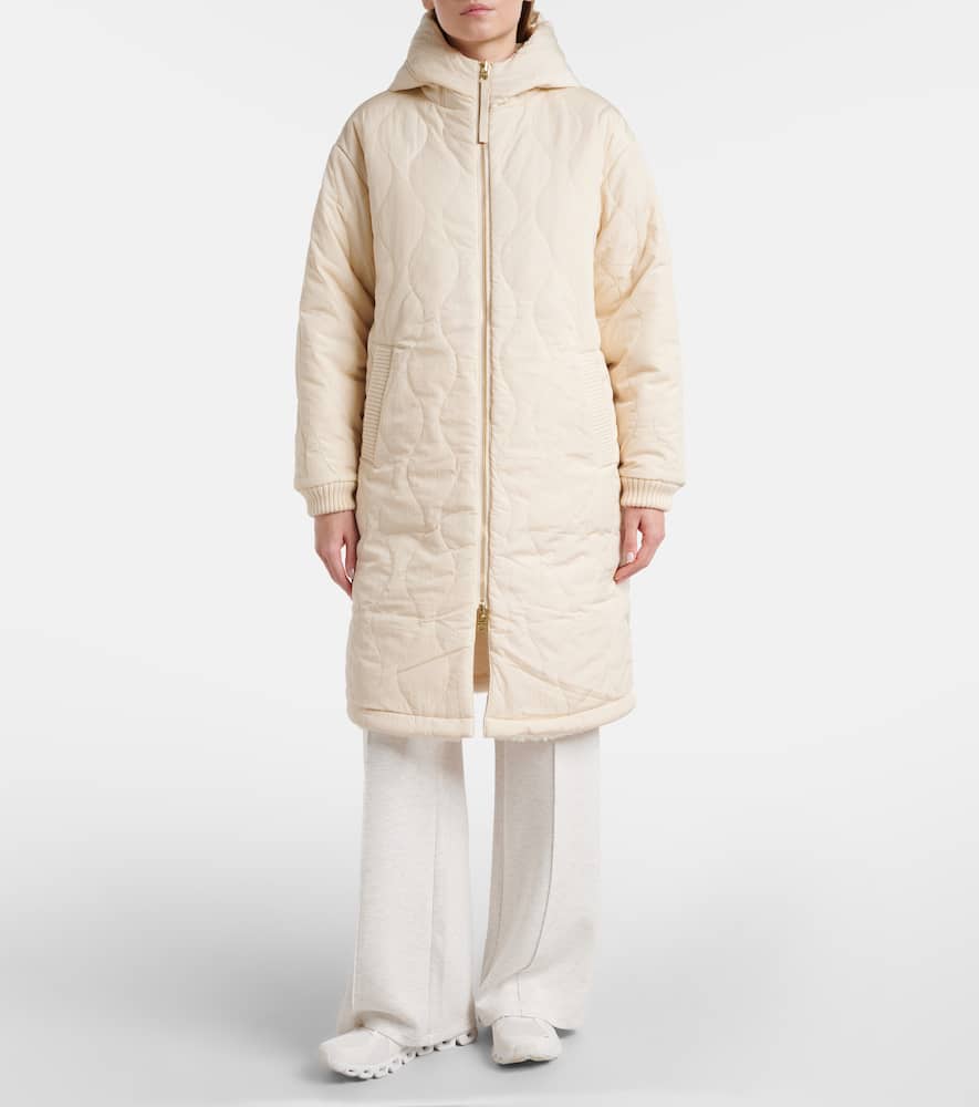 Cyrus reversible coat
