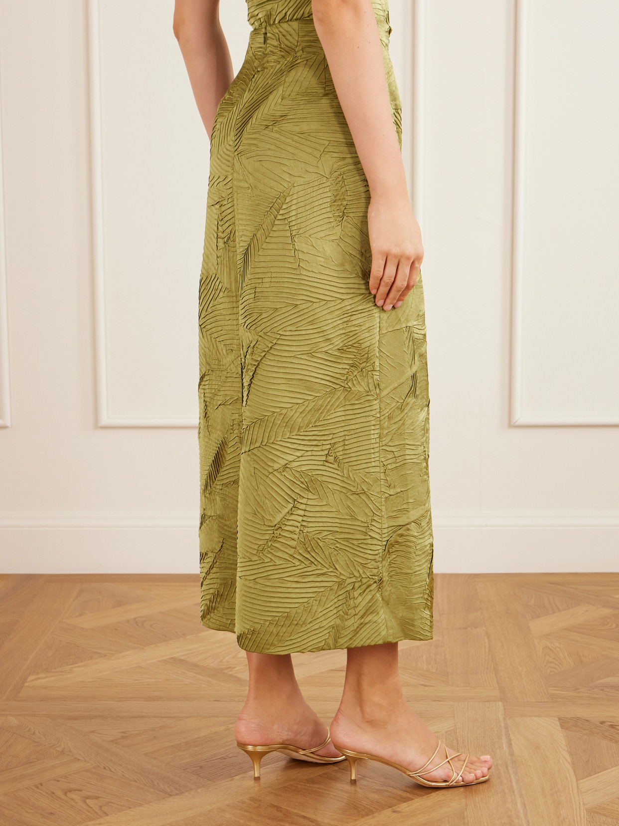 Inez Satin Midi Skirt - Green