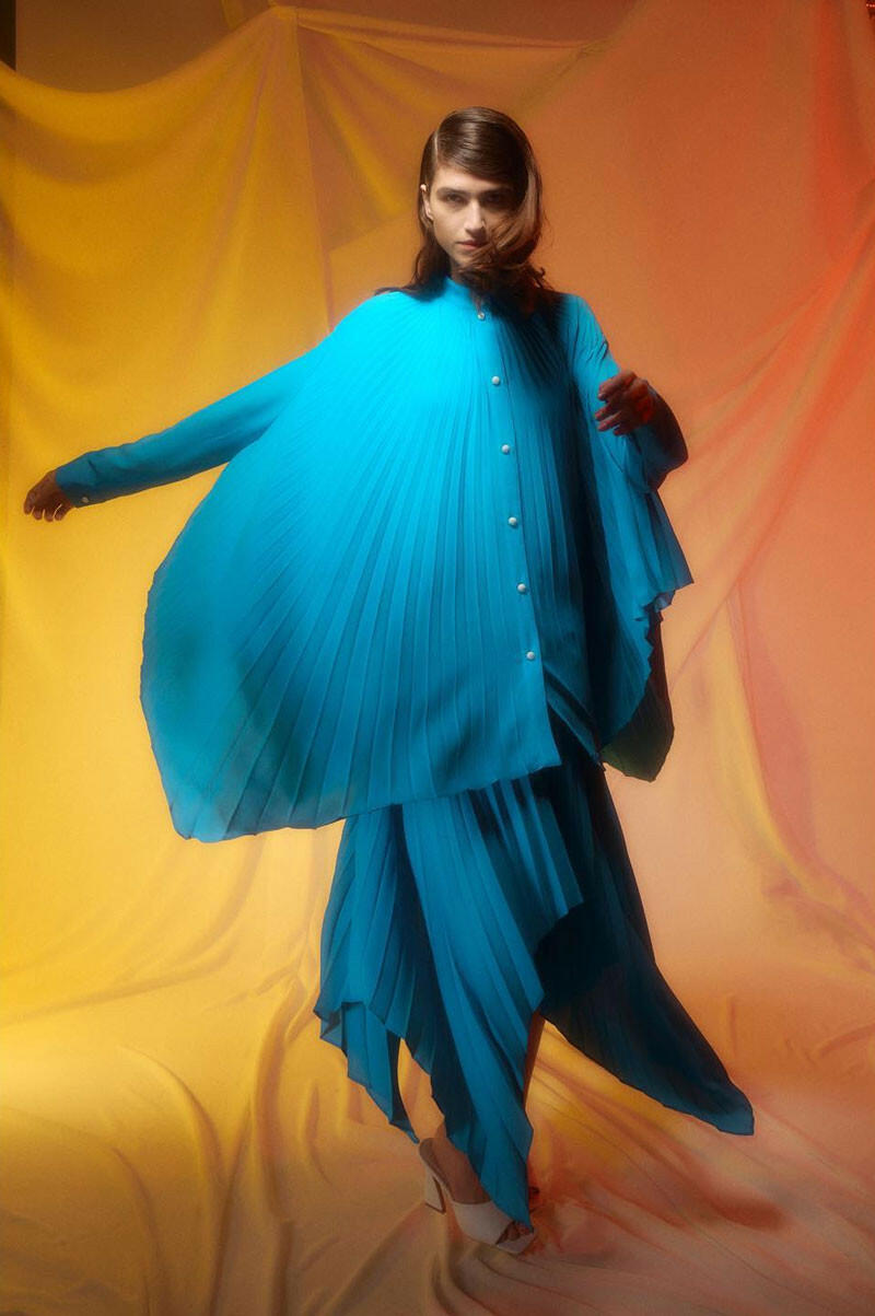 Pleat Shirt